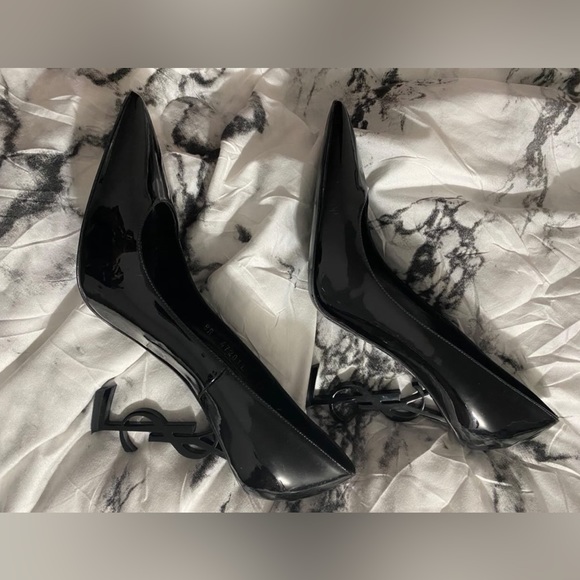 OPYUM PUMPS IN PATENT LEATHER (POINT TOE) - Picture 4 of 4